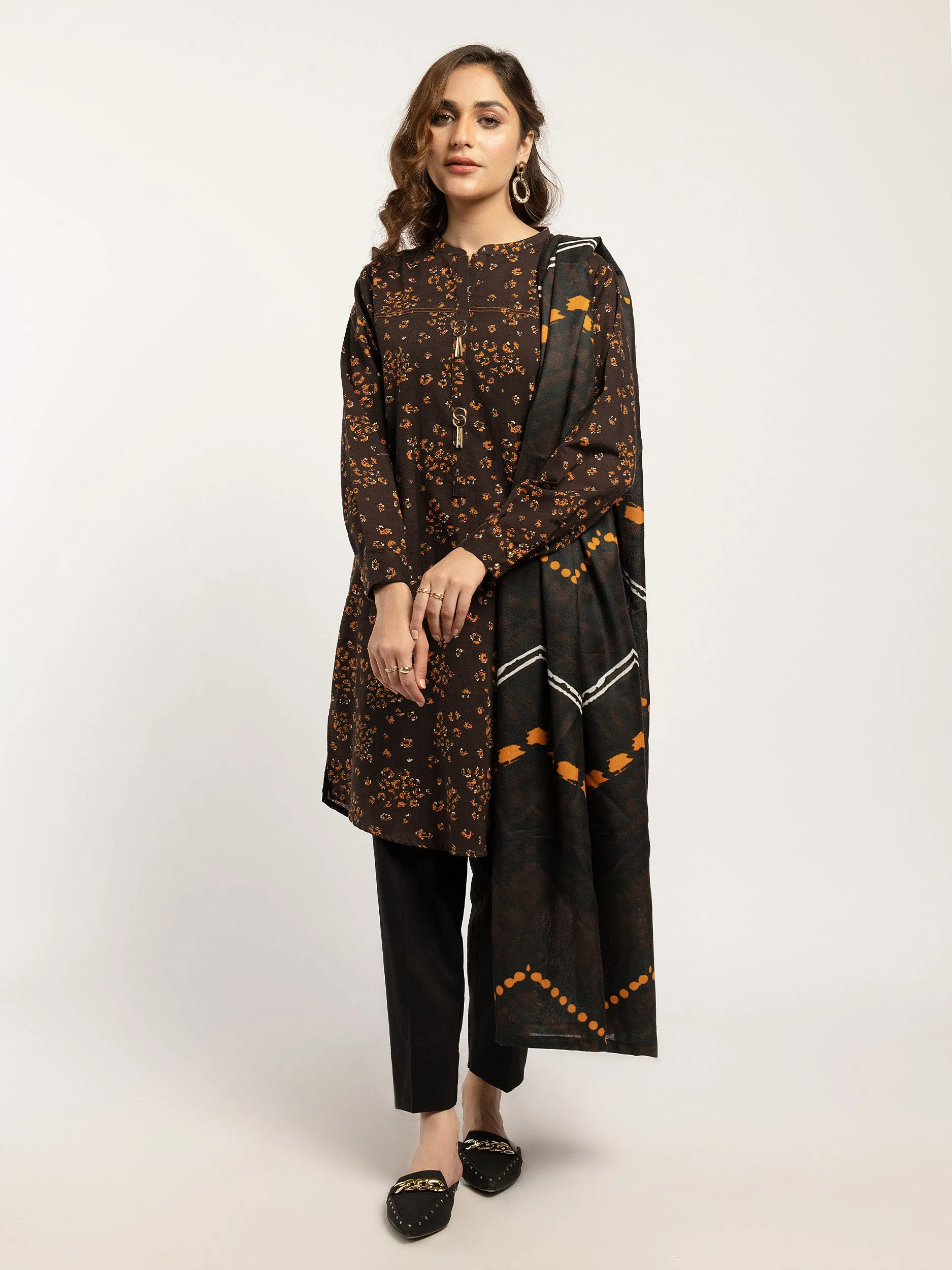 2 Piece Khaddar Suit-Printed (Pret)