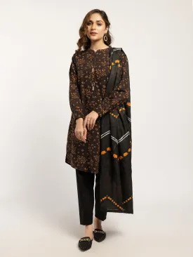 2 Piece Khaddar Suit-Printed (Pret)