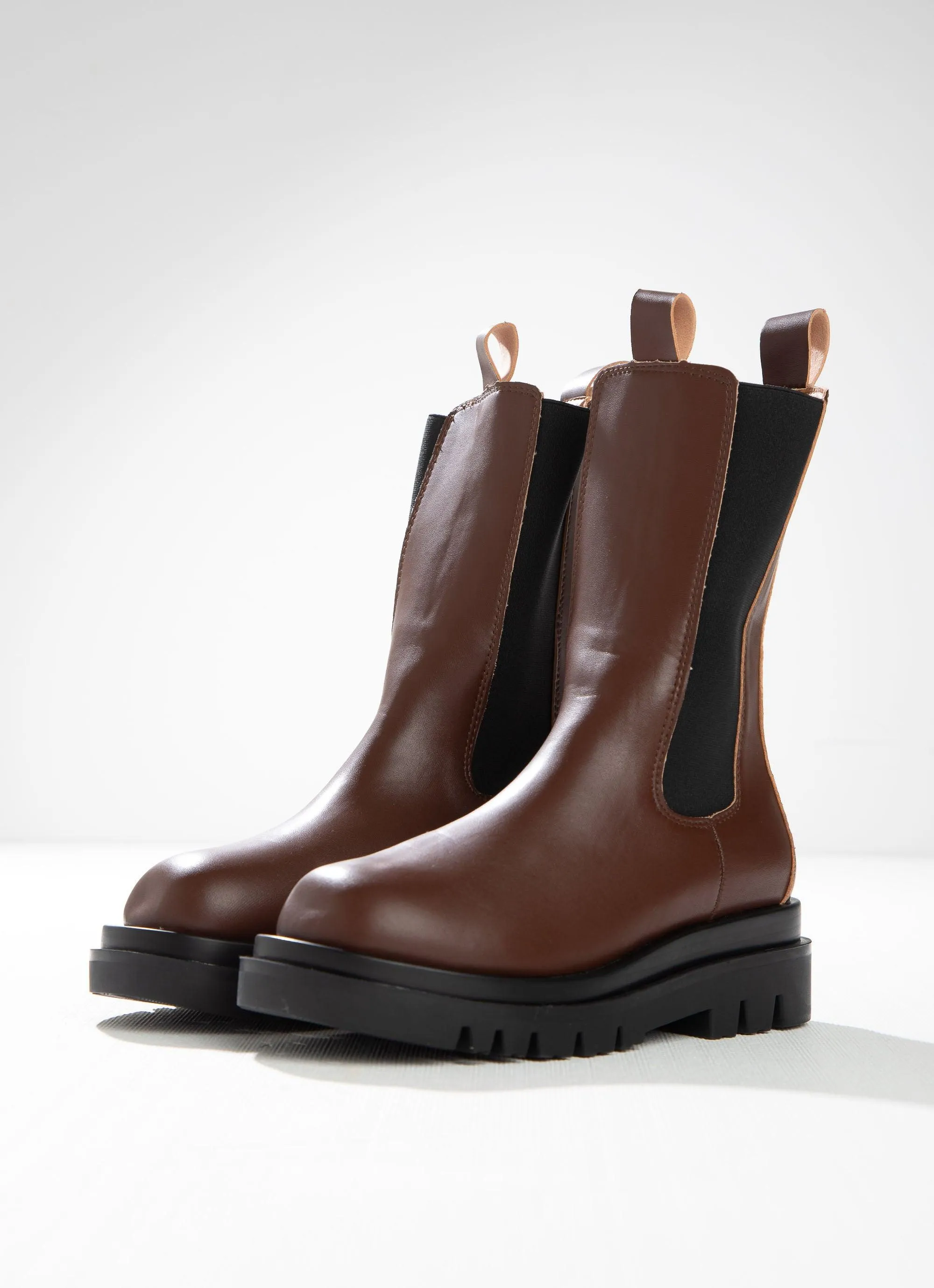 Annalise Boot - Choc Brown