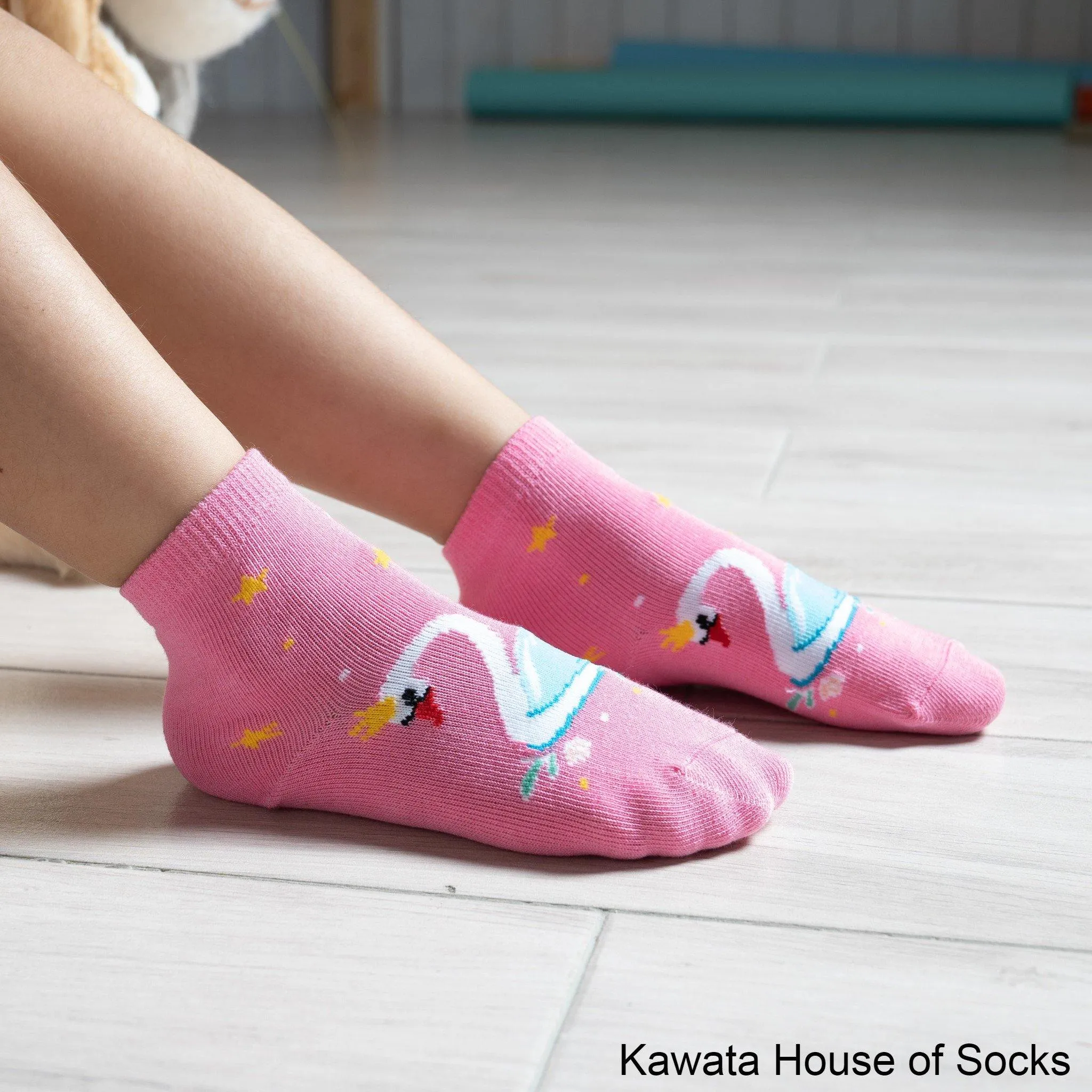 Anti-Slip Quarter Swan Socks