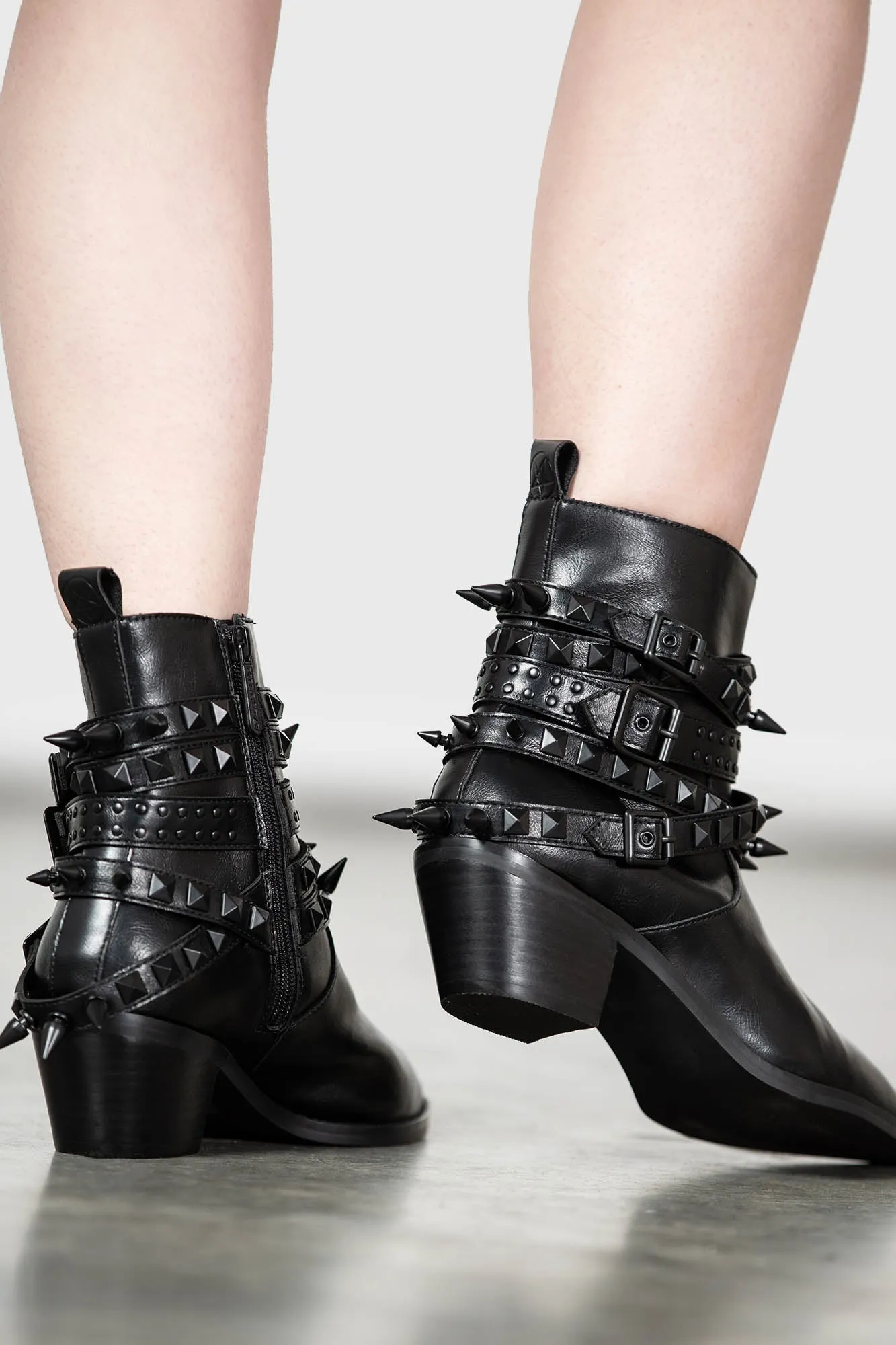 Callista Boots [BLACK STUD] - Resurrect