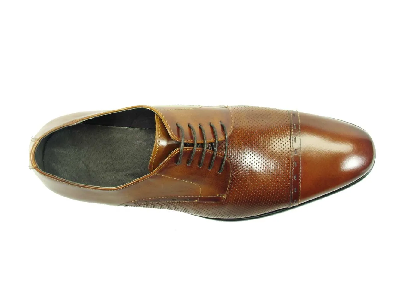 Cap Toe Leather Lace-up Shoe