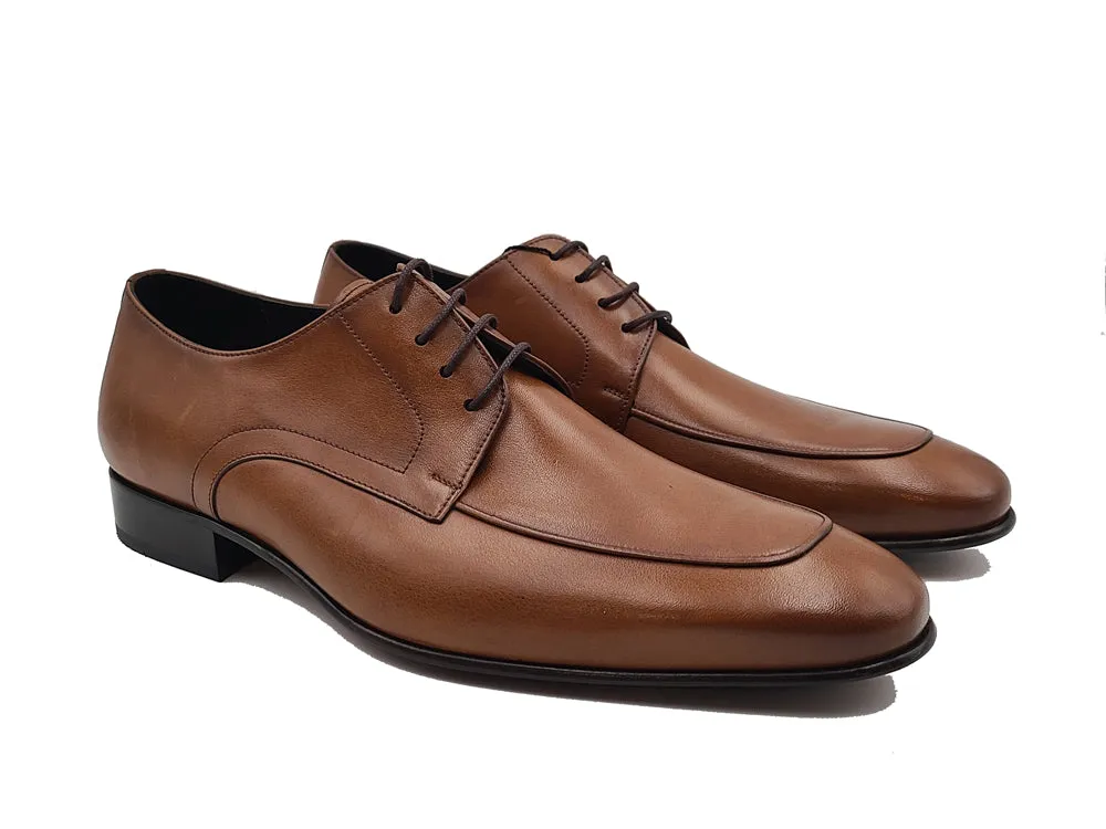 Classic Sophisticated Lace-up MOC Derby