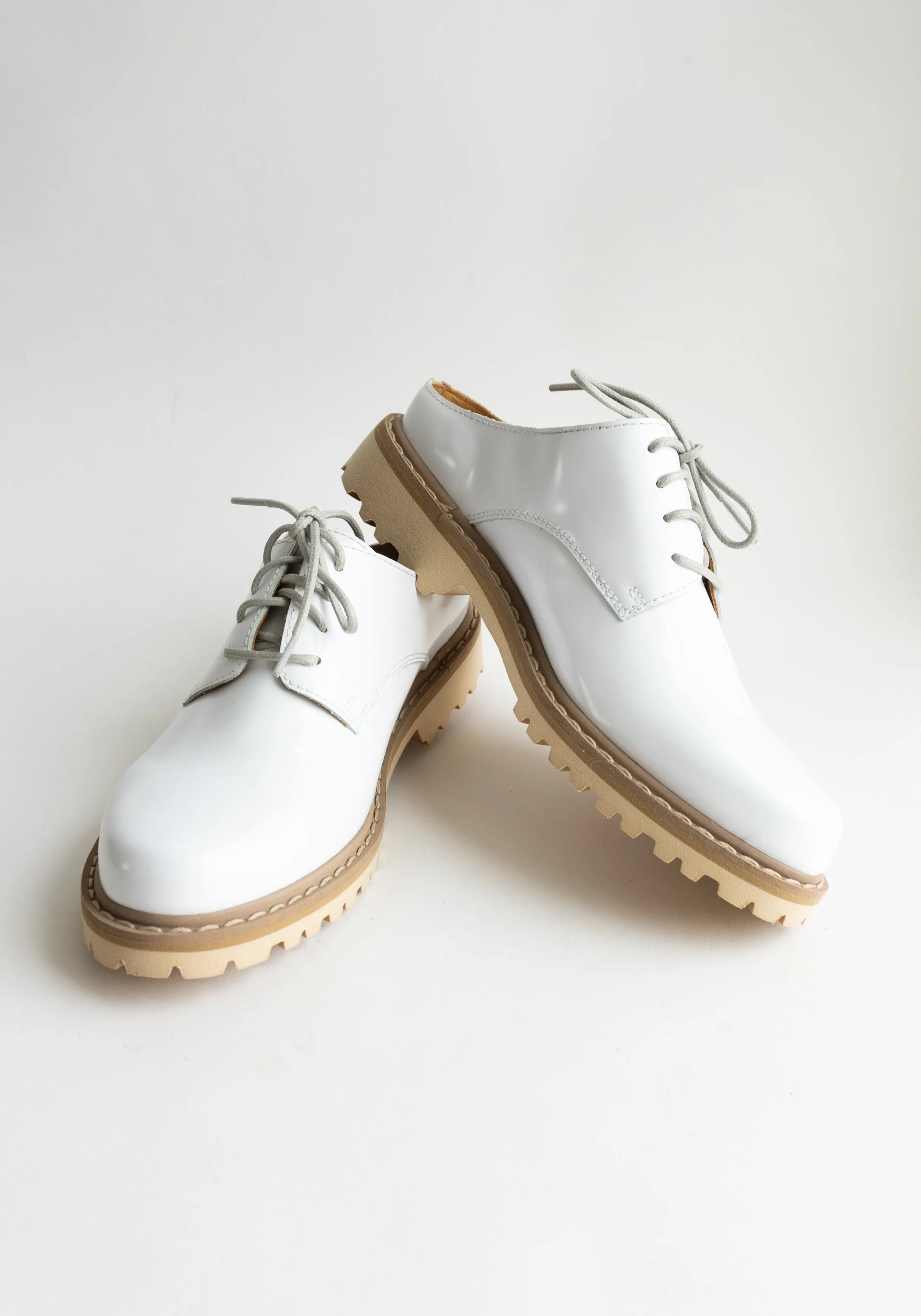 Fay Oxford Slide in White