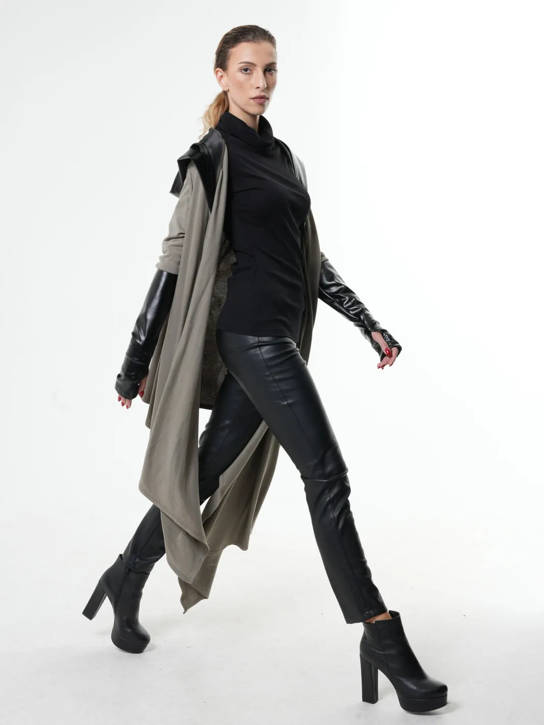 Oversized tunic with Leather Hood