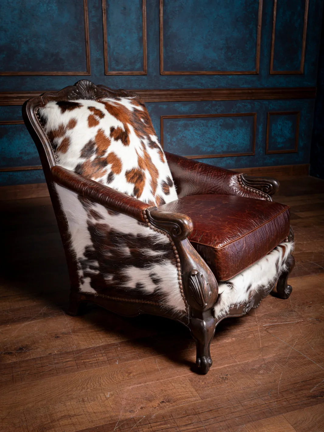 Rancher's Retreat Leather Accent Chair