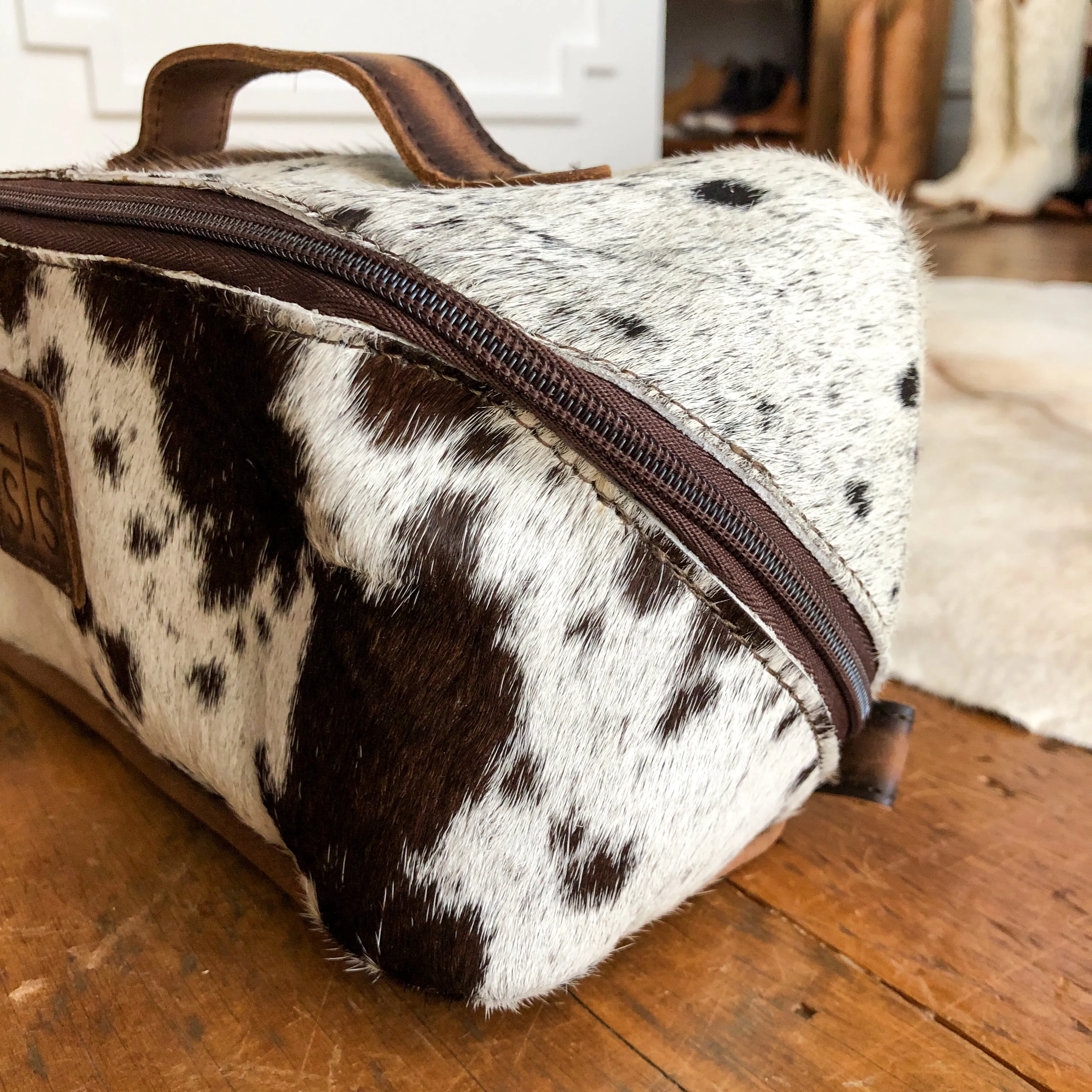 San Antonio Makeup Tote