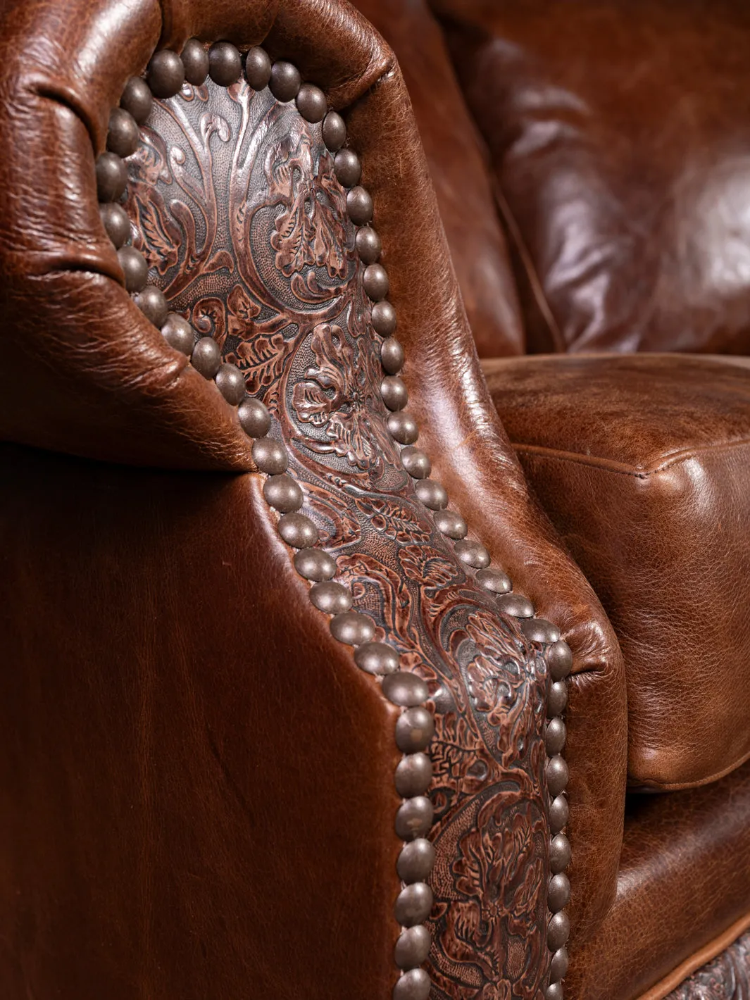 Texas Luxe Leather Curved Sofa