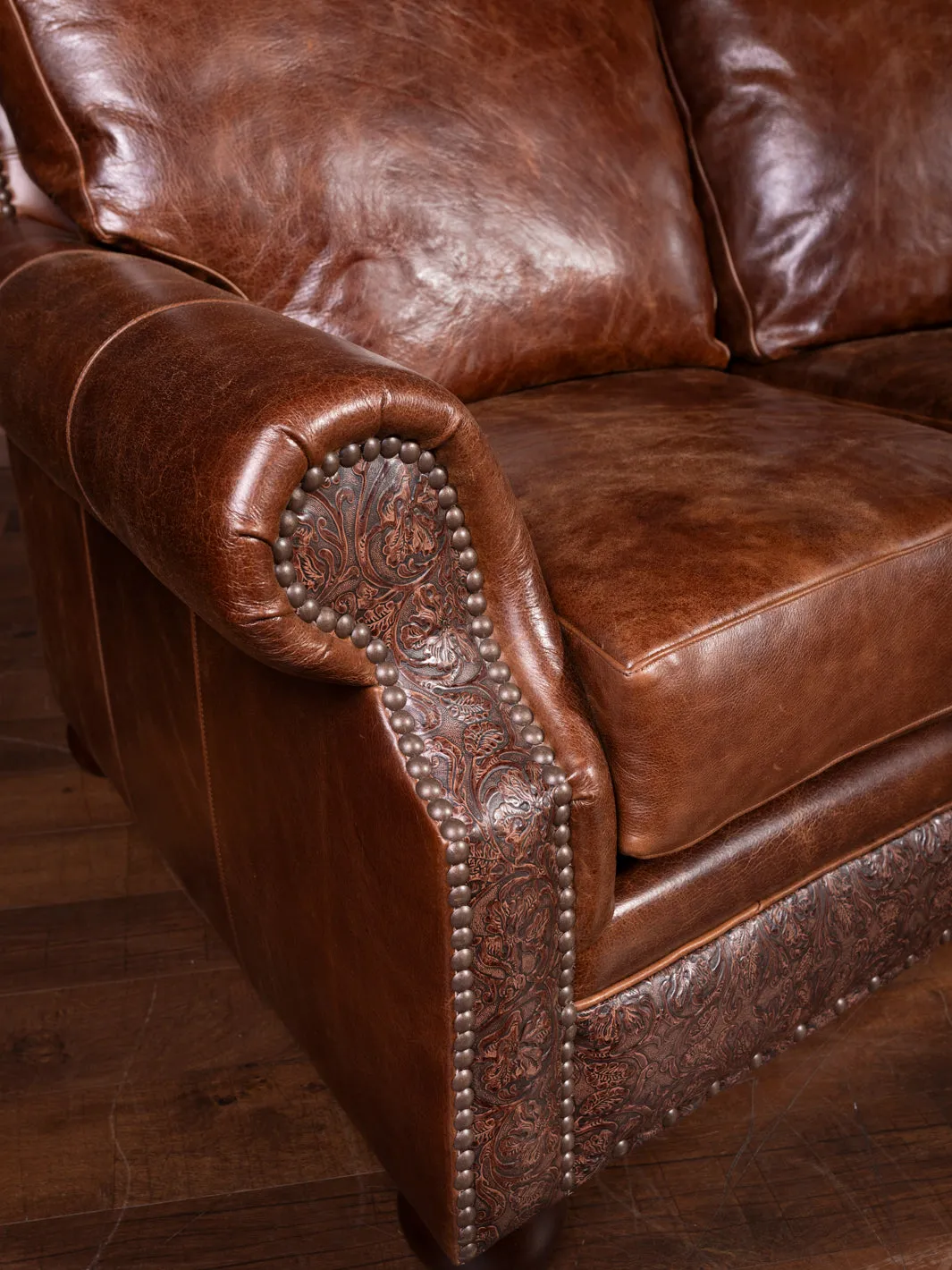 Texas Luxe Leather Curved Sofa