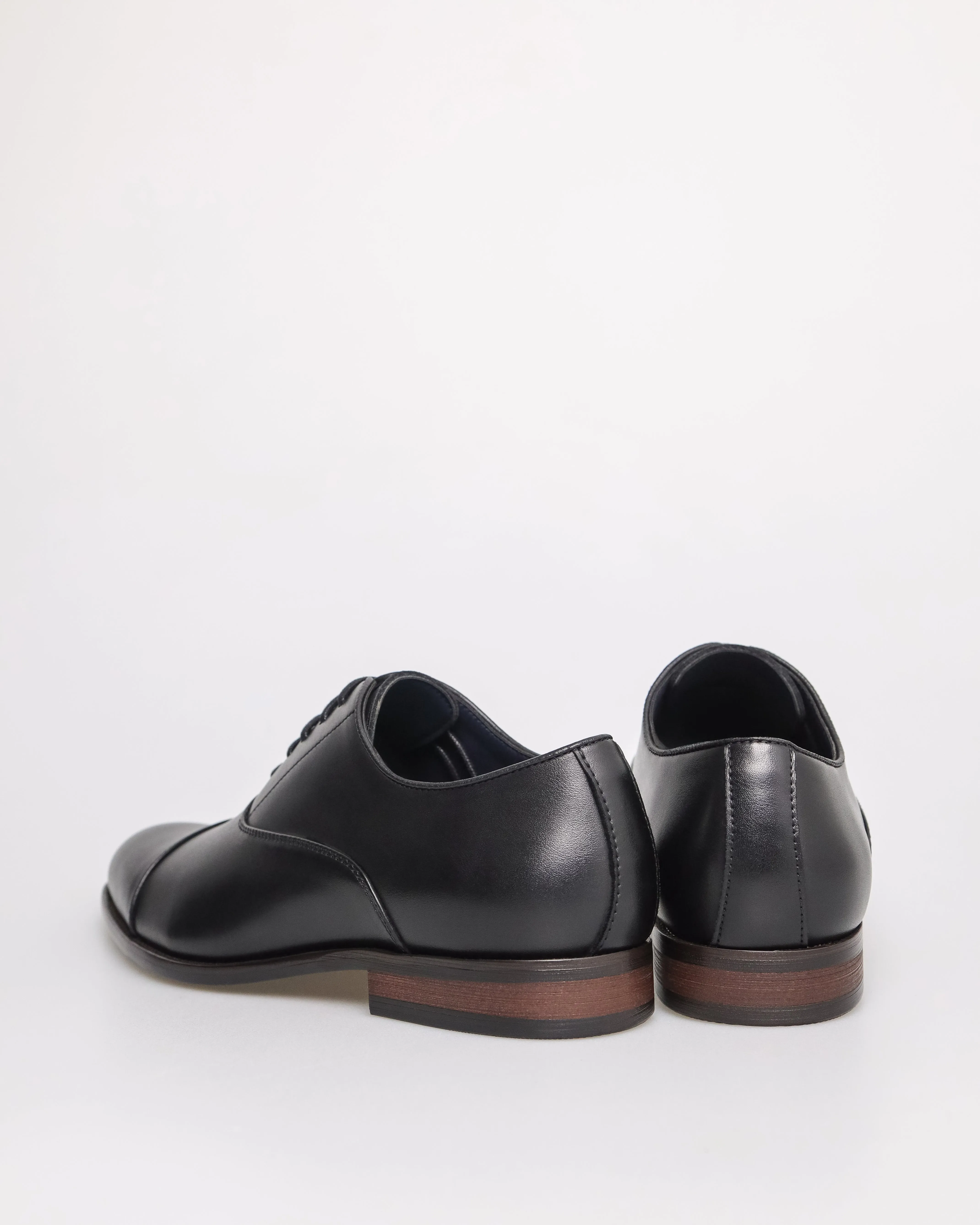 Tomaz F400 Men's Cap Toe Oxford (Black)