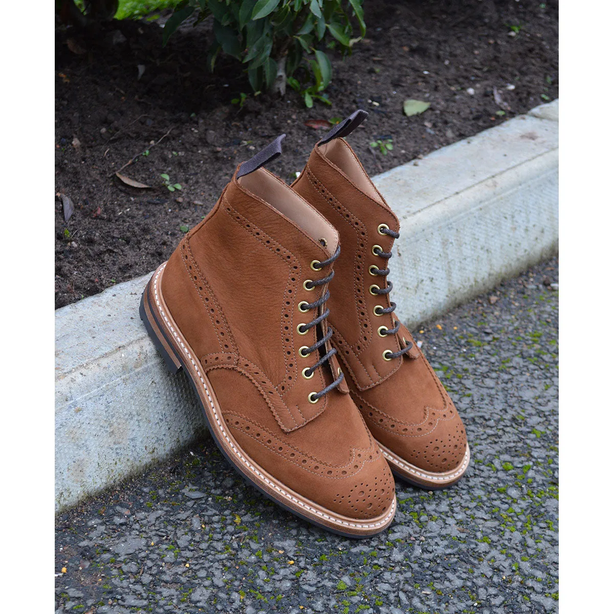 Trickers Stow - Whisky Hydro Nubuck