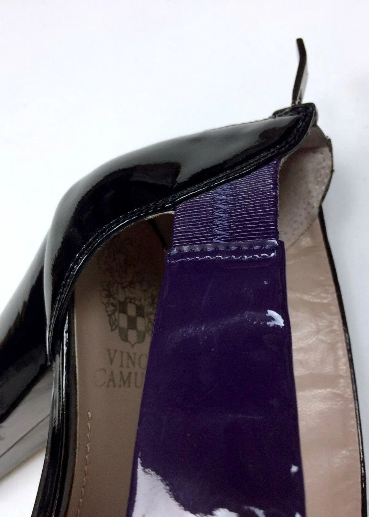 Vince Camuto Size 9.5 Purple & Black Pumps