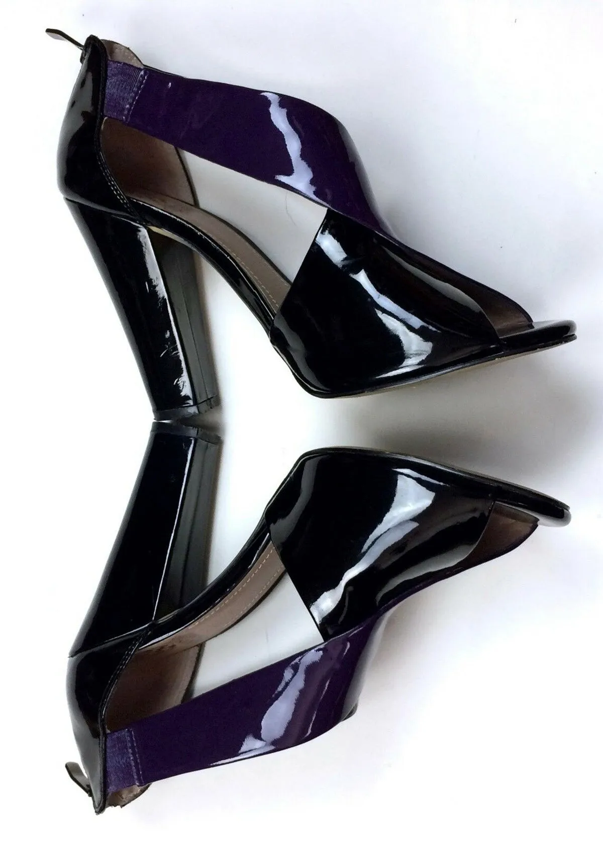 Vince Camuto Size 9.5 Purple & Black Pumps