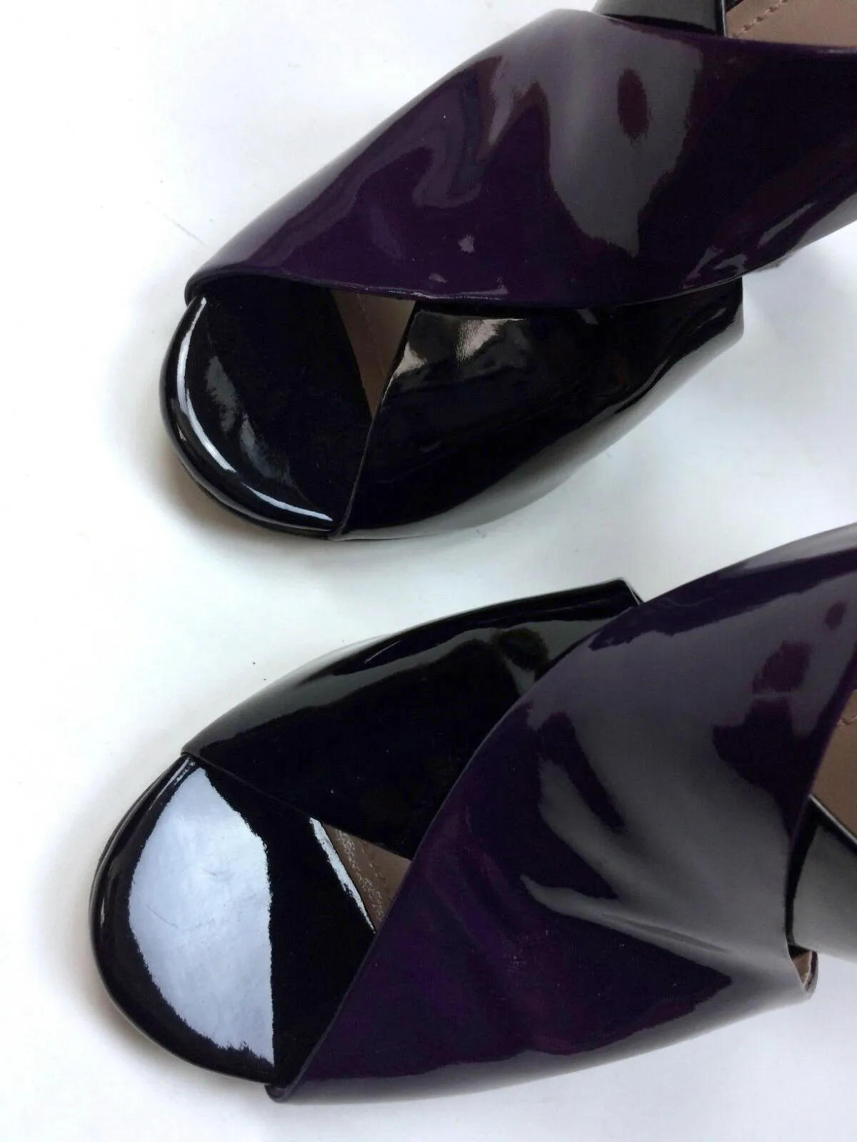 Vince Camuto Size 9.5 Purple & Black Pumps